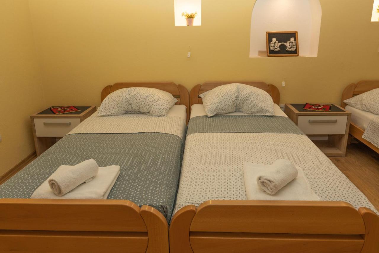 Apartments Uno Мостар Екстер'єр фото